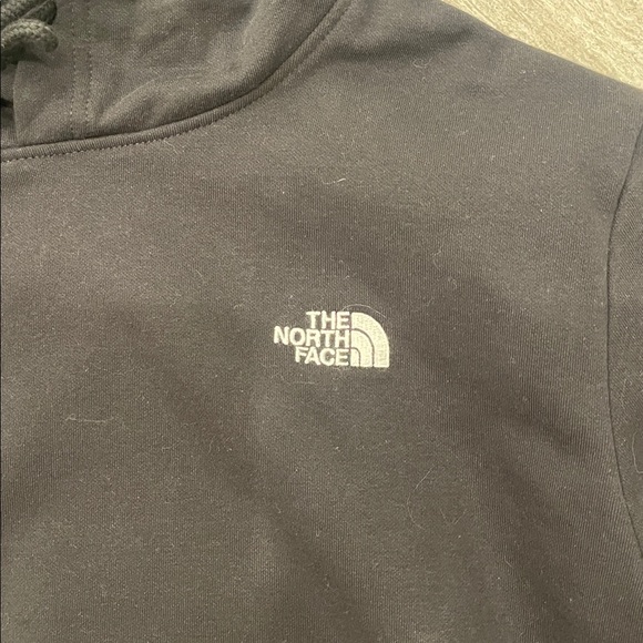 The North Face Men's Black Hoodie - Picture 2 of 3